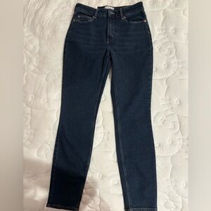 Women's Dark Blue Jeans